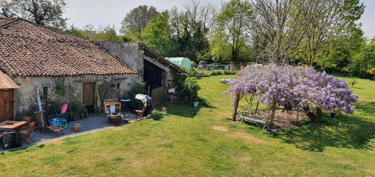 Bed and Breakfast Wisteria House Chanteloup  Exteriér fotografie